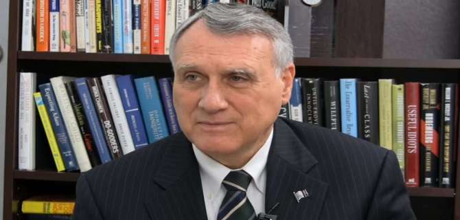 Former US Senator Jon Kyl Dies at 84